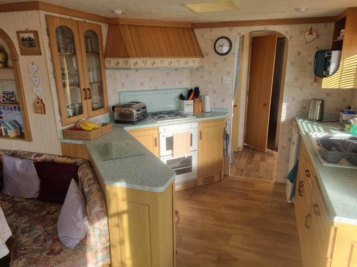 Tm8 6 Berth 2 Bedroom Caravan P แชเปิลเซนต์เลนเนิร์ดส์ ภายนอก รูปภาพ